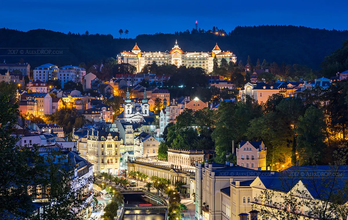 Visiting Karlovy Vary: 2026 Guide to Spas, Landmarks & History
